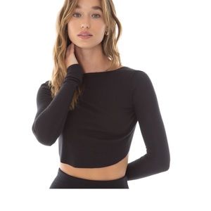 ARE YOU AM I QUINN TOP BLACK XXS